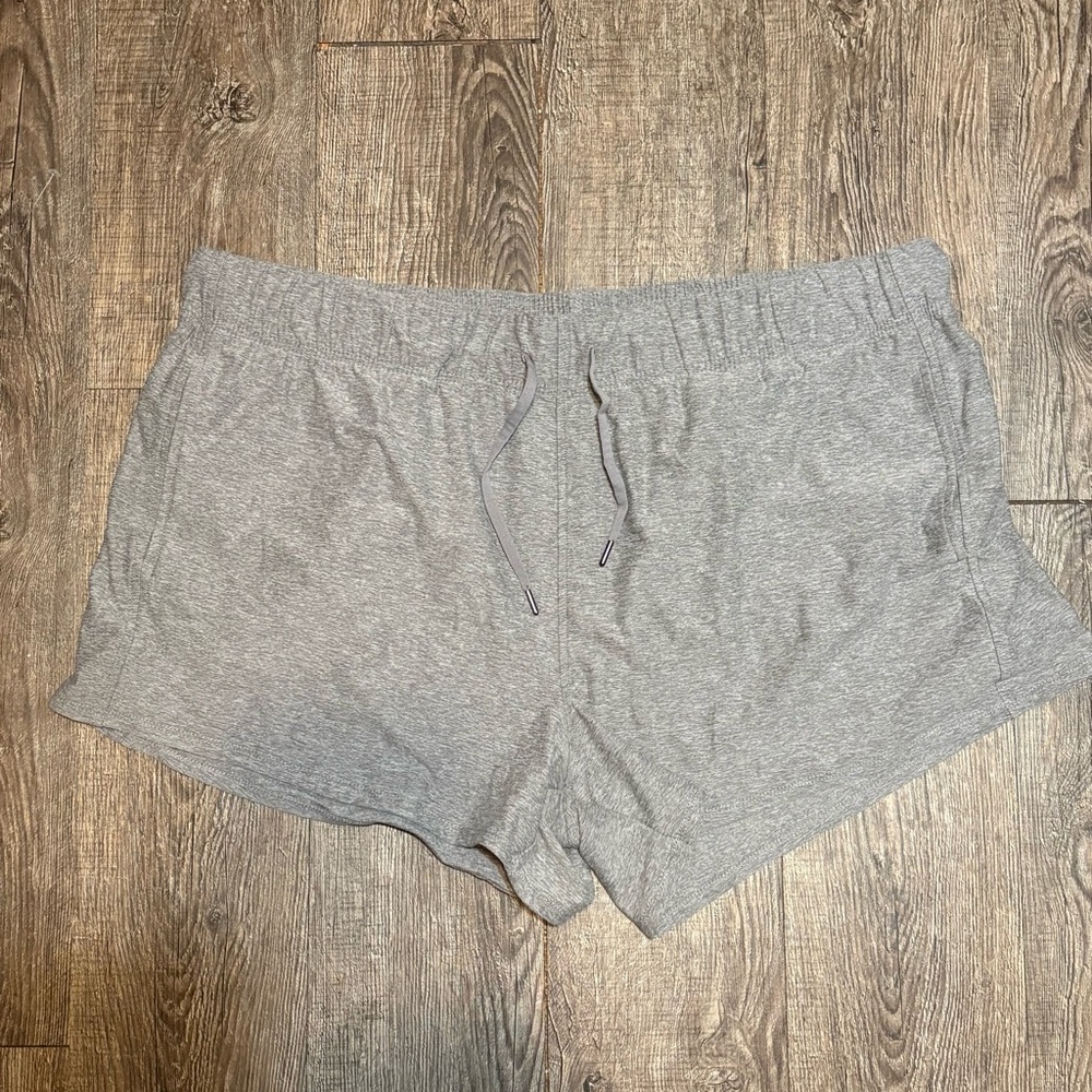 Athletic works XXXL shorts